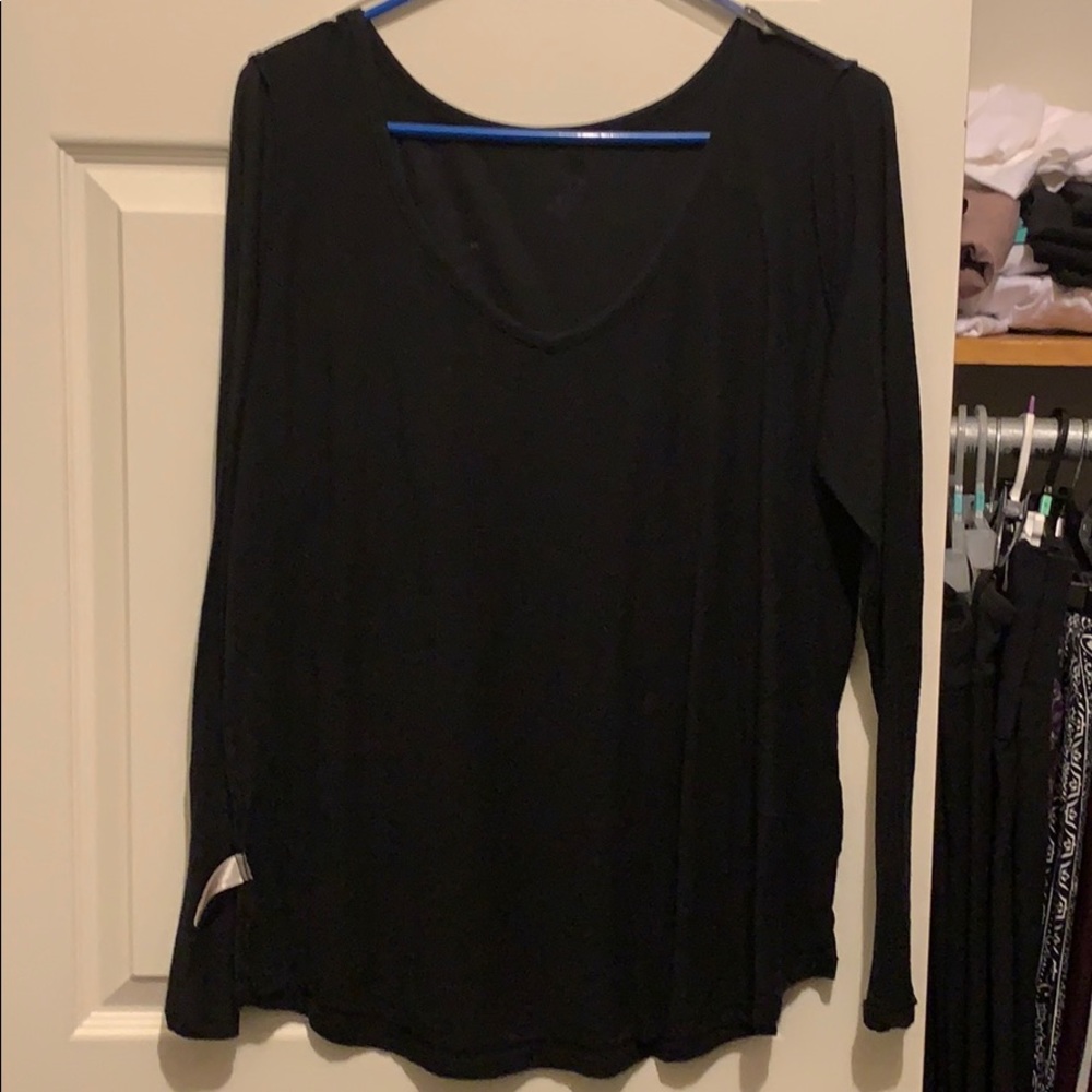 Black long sleeve shirt